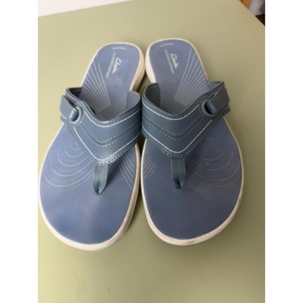Clarks Cloudsteppers Breeze Sea Flip Flop Sandals Women's 9M Blue Adjustable